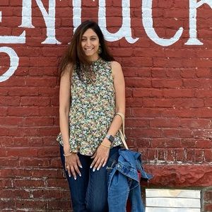 Meet your Posher, Anita